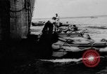 Immagine di DUKWs Guadalcanal nelle Isole Salomone, 1943, secondo 44 filmato di repertorio 65675050925