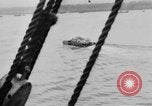 Immagine di DUKWs Guadalcanal nelle Isole Salomone, 1943, secondo 48 filmato di repertorio 65675050925