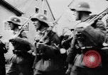 Standbild Der Anschluss (deutsche Besetzung) Passau Deutschland, 1938, aus Sekunde 38 historischem Filmmaterial Videoclip 65675050931
