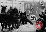 Immagine di Il tedesco Anschluss occupazione della città Austria, 1938, secondo 12 filmato di repertorio 65675050932