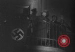 Standbild Hitler in Linz während der deutschen Anschluss Linz Österreich, 1938, aus Sekunde 57 historischem Filmmaterial Videoclip 65675050934