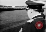 Standbild Parade begrüßt Hitler auf der Rückkehr von Österreich während Anschluss Berlin Deutschland, 1938, aus Sekunde 58 historischem Filmmaterial Videoclip 65675050936