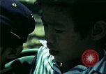 Standbild Vietnamesischer Flüchtlingskinder in den Vereinigten Staaten Florida United States USA, 1975, aus Sekunde 21 historischem Filmmaterial Videoclip 65675050943