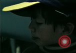 Standbild Vietnamesischer Flüchtlingskinder in den Vereinigten Staaten Florida United States USA, 1975, aus Sekunde 41 historischem Filmmaterial Videoclip 65675050943