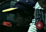 Standbild Vietnamesischer Flüchtlingskinder in den Vereinigten Staaten Florida United States USA, 1975, aus Sekunde 44 historischem Filmmaterial Videoclip 65675050943