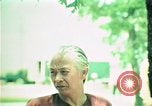 Standbild Vietnamesischer Flüchtling Mann interviewt werden United States USA, 1975, aus Sekunde 3 historischem Filmmaterial Videoclip 65675050944