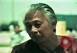 Standbild Vietnamesischer Flüchtling Mann interviewt werden United States USA, 1975, aus Sekunde 33 historischem Filmmaterial Videoclip 65675050944