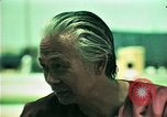 Standbild Vietnamesischer Flüchtling Mann interviewt werden United States USA, 1975, aus Sekunde 34 historischem Filmmaterial Videoclip 65675050944