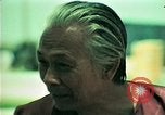Standbild Vietnamesischer Flüchtling Mann interviewt werden United States USA, 1975, aus Sekunde 43 historischem Filmmaterial Videoclip 65675050944