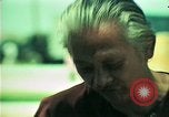 Standbild Vietnamesischer Flüchtling Mann interviewt werden United States USA, 1975, aus Sekunde 57 historischem Filmmaterial Videoclip 65675050944