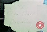 Standbild Vietnamesische Flüchtlinge in Eglin Air Force Base Speisesaal United States USA, 1975, aus Sekunde 1 historischem Filmmaterial Videoclip 65675050948