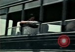 Standbild Vietnamesische Flüchtlinge in Eglin Air Force Base Florida United States USA, 1975, aus Sekunde 32 historischem Filmmaterial Videoclip 65675050950