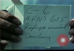 Standbild Vietnamesische Flüchtlinge in Eglin Air Force Base Florida United States USA, 1975, aus Sekunde 43 historischem Filmmaterial Videoclip 65675050950