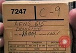 Standbild Kaplan spricht für vietnamesische Flüchtlinge United States USA, 1975, aus Sekunde 3 historischem Filmmaterial Videoclip 65675050954