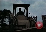 Standbild Vietnamesischer Flüchtling Abfahrt Zentrum Florida United States USA, 1975, aus Sekunde 62 historischem Filmmaterial Videoclip 65675050955
