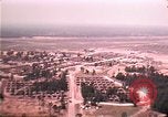 Standbild Luftaufnahme des vietnamesischen Flüchtlingslager an der Eglin Air Force Base Florida United States USA, 1975, aus Sekunde 36 historischem Filmmaterial Videoclip 65675050956