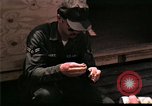 Standbild Vietnamesischer Flüchtling Processing Center in Eglin Air Force Base Florida United States USA, 1975, aus Sekunde 32 historischem Filmmaterial Videoclip 65675050957