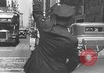 Standbild Power verwendet von New Yorker Wahrzeichen New York City USA, 1936, aus Sekunde 28 historischem Filmmaterial Videoclip 65675050962