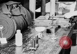 Immagine di Fabbrica di Indumento United States USA, 1920, secondo 13 filmato di repertorio 65675050983