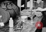 Immagine di Fabbrica di Indumento United States USA, 1920, secondo 16 filmato di repertorio 65675050983