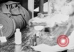 Immagine di Fabbrica di Indumento United States USA, 1920, secondo 31 filmato di repertorio 65675050983