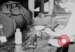Immagine di Fabbrica di Indumento United States USA, 1920, secondo 43 filmato di repertorio 65675050983