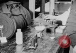 Immagine di Fabbrica di Indumento United States USA, 1920, secondo 49 filmato di repertorio 65675050983