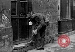 Standbild Soldaten Frankreich, 1918, aus Sekunde 18 historischem Filmmaterial Videoclip 65675050992