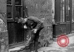 Standbild Soldaten Frankreich, 1918, aus Sekunde 36 historischem Filmmaterial Videoclip 65675050992