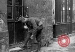 Standbild Soldaten Frankreich, 1918, aus Sekunde 53 historischem Filmmaterial Videoclip 65675050992