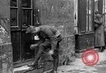 Standbild Soldaten Frankreich, 1918, aus Sekunde 57 historischem Filmmaterial Videoclip 65675050992