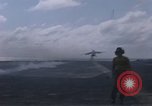 Standbild USS Ranger South China Sea, 1967, aus Sekunde 27 historischem Filmmaterial Videoclip 65675051010