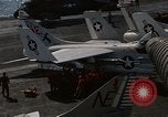 Standbild USS Ranger South China Sea, 1968, aus Sekunde 56 historischem Filmmaterial Videoclip 65675051011
