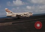 Standbild USS Ranger South China Sea, 1968, aus Sekunde 10 historischem Filmmaterial Videoclip 65675051012