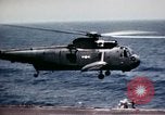 Image USS Ranger sud de la mer de Chine du Sud, 1970, de la seconde 7 séquences d'archives historiques vidéo 65675051022