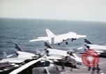 Image USS Ranger sud de la mer de Chine du Sud, 1970, de la seconde 18 séquences d'archives historiques vidéo 65675051022