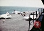 Image USS Ranger sud de la mer de Chine du Sud, 1970, de la seconde 48 séquences d'archives historiques vidéo 65675051022