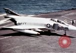 Image USS Ranger sud de la mer de Chine du Sud, 1970, de la seconde 50 séquences d'archives historiques vidéo 65675051022