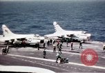 Image USS Ranger sud de la mer de Chine du Sud, 1970, de la seconde 59 séquences d'archives historiques vidéo 65675051022
