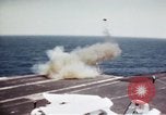 Standbild USS Ranger South China Sea, 1970, aus Sekunde 8 historischem Filmmaterial Videoclip 65675051023