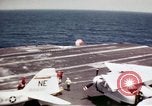 Standbild USS Ranger South China Sea, 1970, aus Sekunde 17 historischem Filmmaterial Videoclip 65675051023