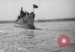 Standbild Einleitung der SS Seawolf SS-197 Kittery Maine USA, 1939, aus Sekunde 8 historischem Filmmaterial Videoclip 65675051085