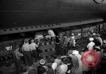 Standbild Einleitung der SS Seawolf SS-197 Kittery Maine USA, 1939, aus Sekunde 16 historischem Filmmaterial Videoclip 65675051085