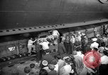 Standbild Einleitung der SS Seawolf SS-197 Kittery Maine USA, 1939, aus Sekunde 17 historischem Filmmaterial Videoclip 65675051085