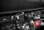 Standbild Einleitung der SS Seawolf SS-197 Kittery Maine USA, 1939, aus Sekunde 19 historischem Filmmaterial Videoclip 65675051085