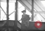 Standbild Einleitung der SS Seawolf SS-197 Kittery Maine USA, 1939, aus Sekunde 33 historischem Filmmaterial Videoclip 65675051085