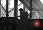 Standbild Einleitung der SS Seawolf SS-197 Kittery Maine USA, 1939, aus Sekunde 34 historischem Filmmaterial Videoclip 65675051085