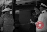 Standbild Einleitung der SS Seawolf SS-197 Kittery Maine USA, 1939, aus Sekunde 46 historischem Filmmaterial Videoclip 65675051085