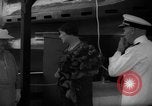 Standbild Einleitung der SS Seawolf SS-197 Kittery Maine USA, 1939, aus Sekunde 48 historischem Filmmaterial Videoclip 65675051085
