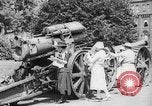 Standbild Pazifistische Frauen Abrüstung Parade Washington DC USA, 1921, aus Sekunde 34 historischem Filmmaterial Videoclip 65675051089